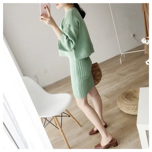 💜 Handmade Luxury Soft Sweater Dress - Picture 8 of 10